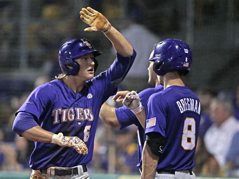 Lsu men's baseball - May 30, 2022 · On Monday, the NCAA selection committee announced the full 64-team field for this year’s NCAA Baseball Tournament. LSU went into the day knowing it would have to hit the road for the regional round as the 16 host sites were announced Sunday night with Alex Box Stadium in Baton Rouge not being among them. Now, the Tigers know they’ll be ... 